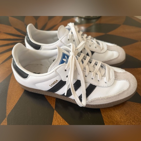 Adidas Kids White and Black Sneakers - Picture 3 of 6